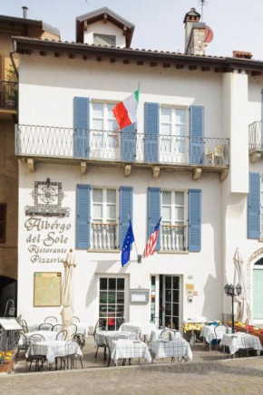 Гостиница Albergo Del Sole  Варенна